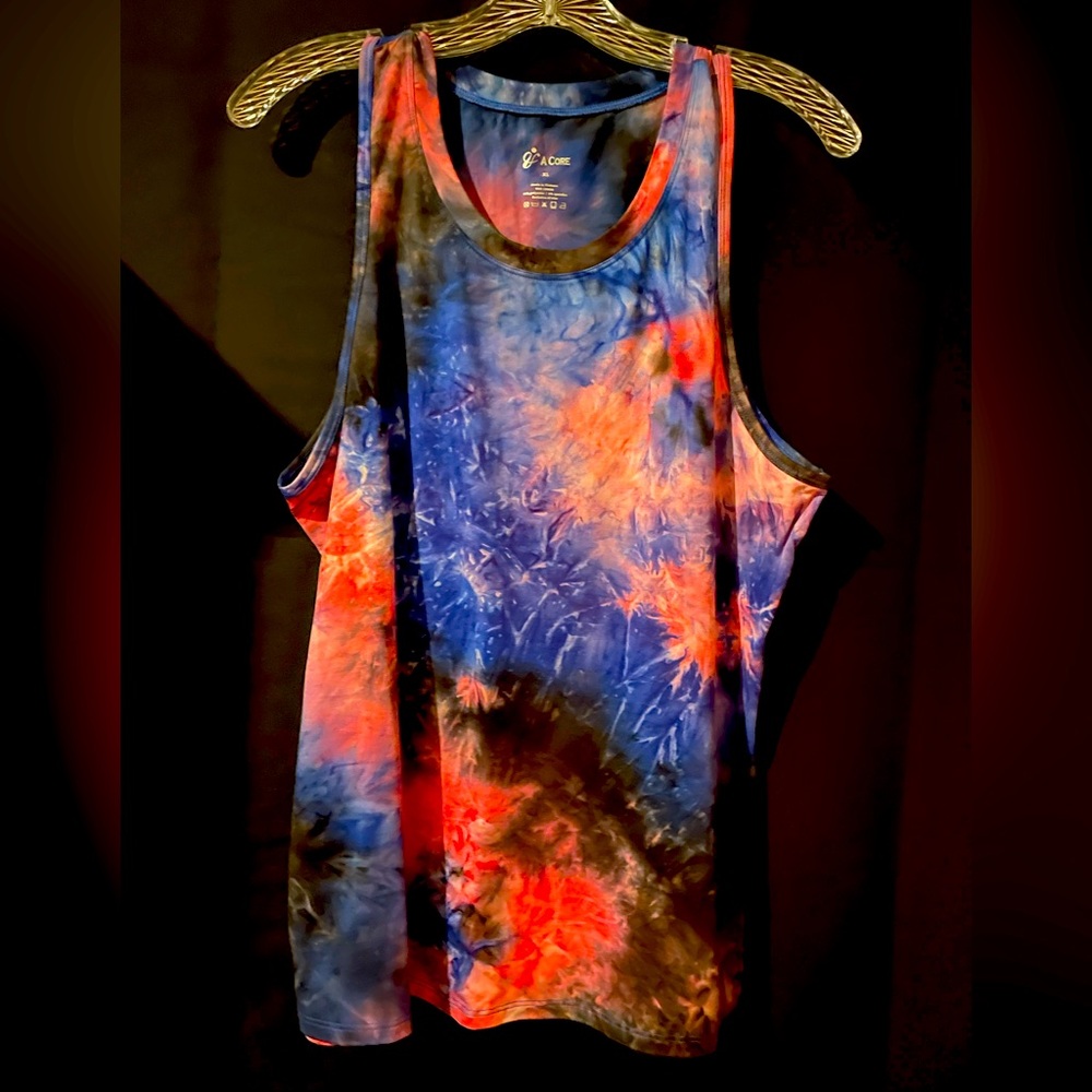 Tye dye sports top